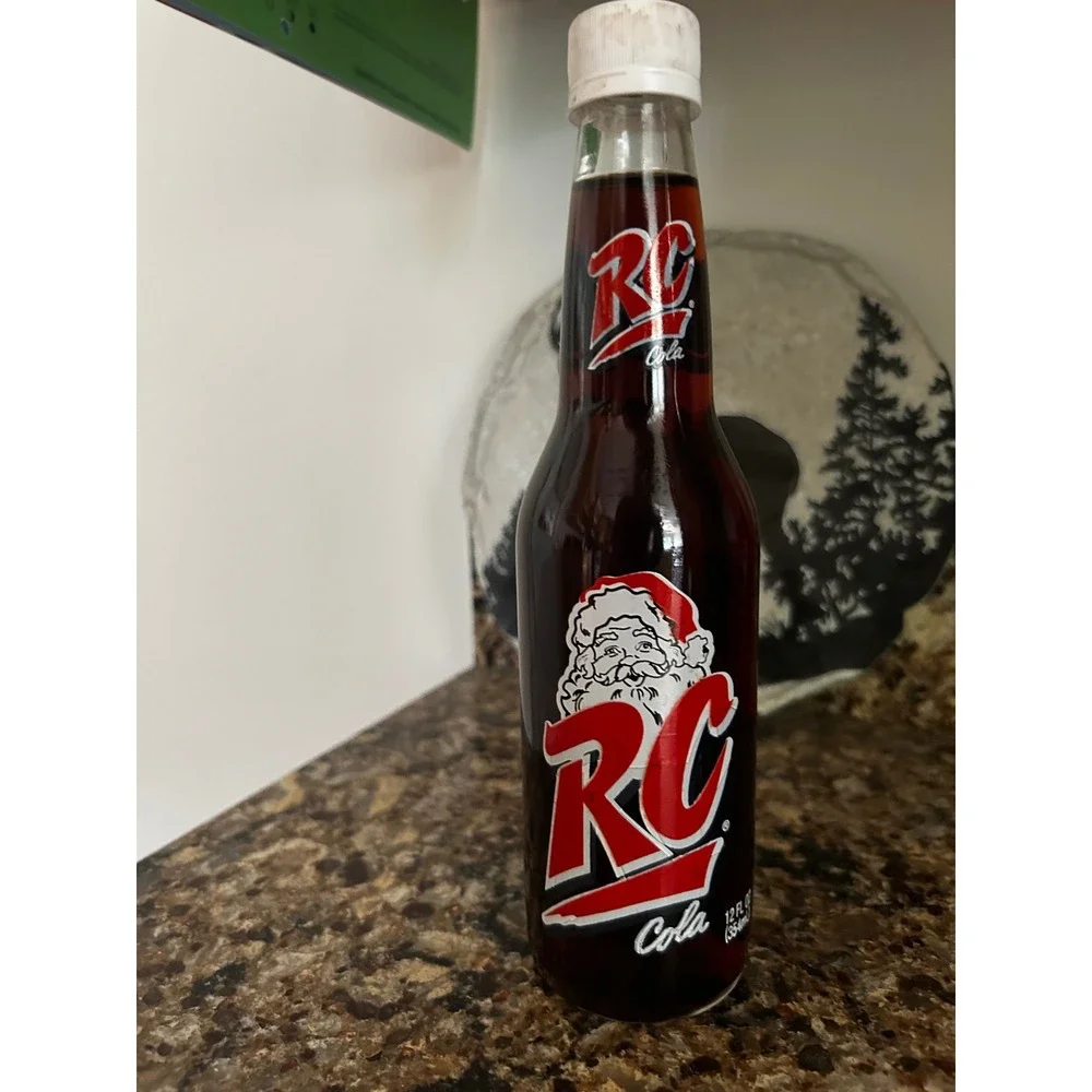Vintage RC Cola 12 fl oz Bottle‎ Santa Claus Christmas Holiday Collectible